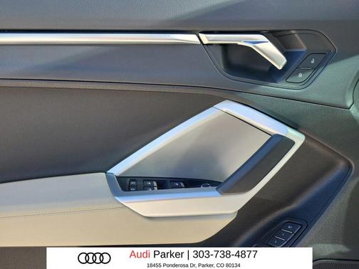 Navarra Blue Metallic 2025 Audi Q3 45 S line Premium Plus