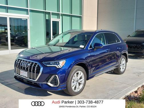 Navarra Blue Metallic 2025 Audi Q3 45 S line Premium Plus