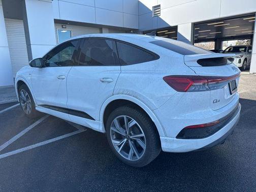 2023 Audi Q4 e-tron Premium Plus 50 quattro