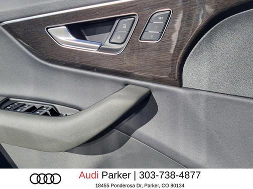 2025 Audi Q7 55 Premium