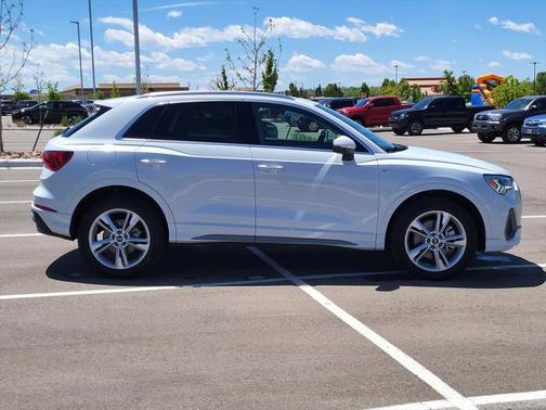 2022 Audi Q3 45 S line Premium Plus