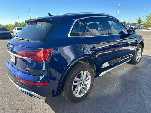 2022 Audi Q5 45 S line Premium