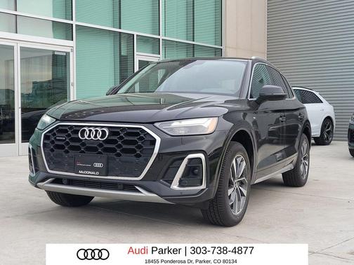 Mythos Black Metallic 2023 Audi Q5 45 S line Premium Plus