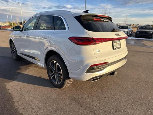 2025 Audi Q5 Premium TFSI quattro S tronic