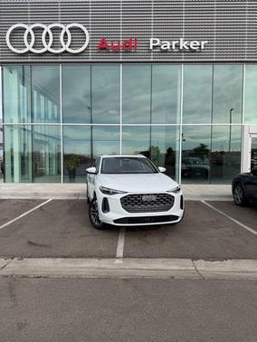 2025 Audi Q5 Premium TFSI quattro S tronic