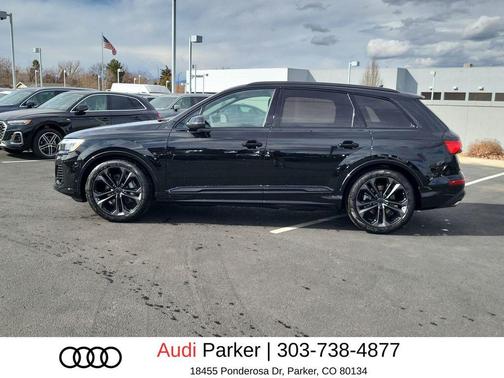 Mythos Black Metallic 2026 Audi Q7 55 Premium Plus