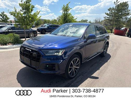 Navarra Blue Metallic 2023 Audi Q7 55 Premium Plus