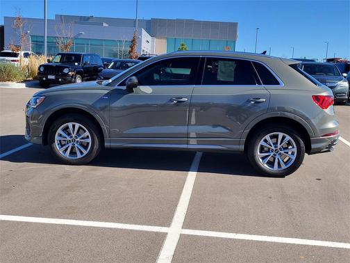 2022 Audi Q3 45 S line Premium