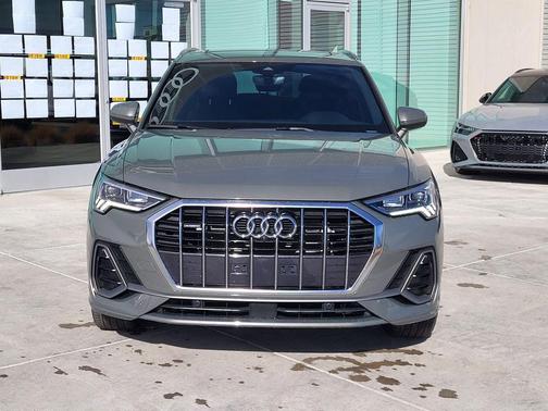 2023 Audi Q3 45 S line Premium Plus