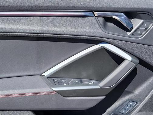 2025 Audi Q3 45 S line Premium Plus