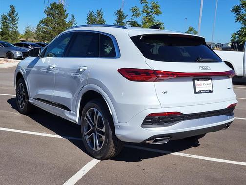 2025 Audi Q5 Premium