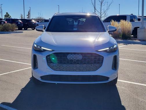 2025 Audi Q5 Premium Plus TFSI quattro S tronic