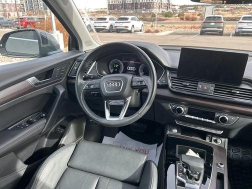 2023 Audi Q5 e 55 S line Premium Plus