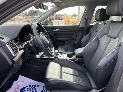 2023 Audi Q5 e 55 S line Premium Plus