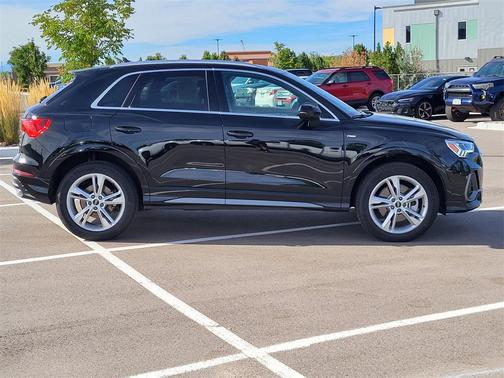 2024 Audi Q3 45 S line Premium Plus