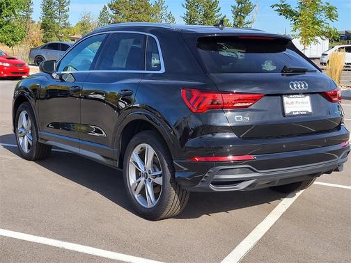 2024 Audi Q3 45 S line Premium Plus