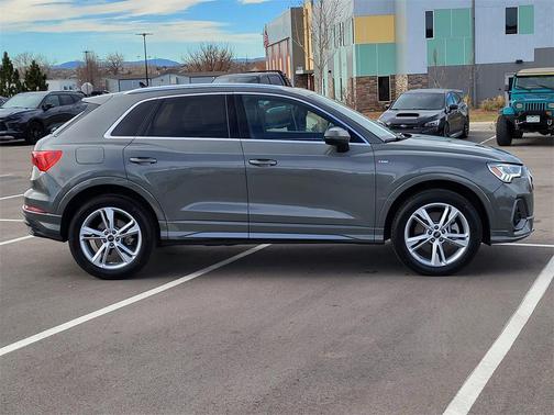 2024 Audi Q3 45 S line Premium Plus
