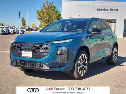 Malpelo Blue Metallic 2026 Audi Q3 TFSI quattro S tronic