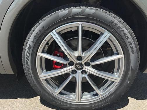 2025 Audi Q5 55 S line Premium Plus