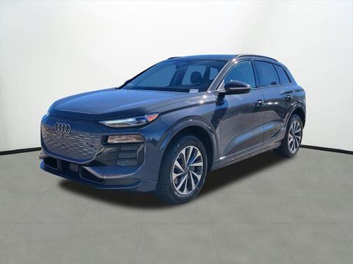2025 Audi Q6 e-tron Premium quattro