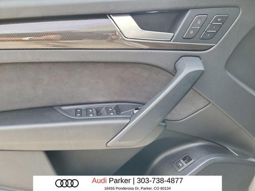 Florett Silver Metallic 2023 Audi SQ5 3.0T Premium