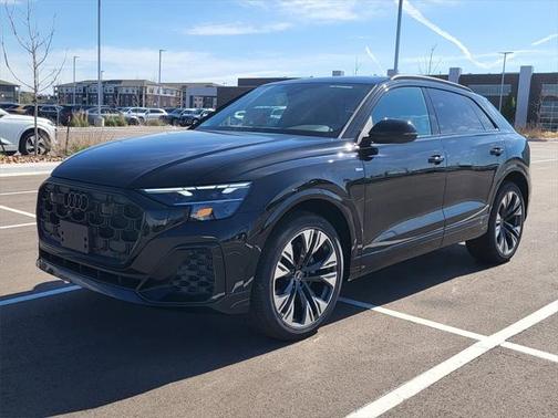 2025 Audi Q8 55 Premium Plus