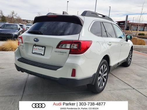 Crystal White Pearl 2017 Subaru Outback 2.5i Limited