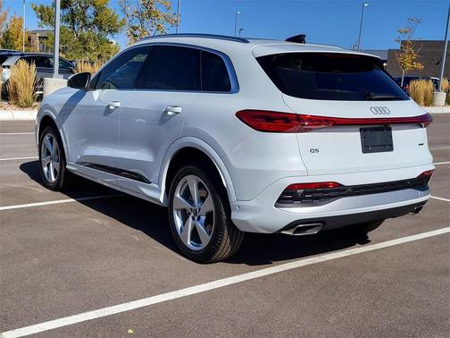 2025 Audi Q5 Premium Plus TFSI quattro S tronic