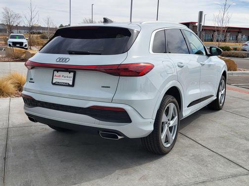 2025 Audi Q5 Premium Plus TFSI quattro S tronic