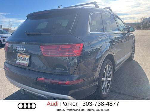 Black 2018 Audi Q7 2.0T Premium