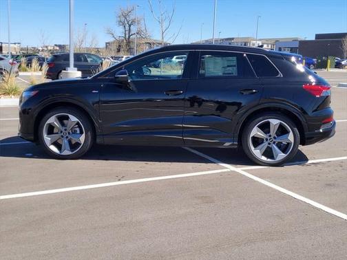 2025 Audi Q4 e-tron Premium Plus 55 quattro