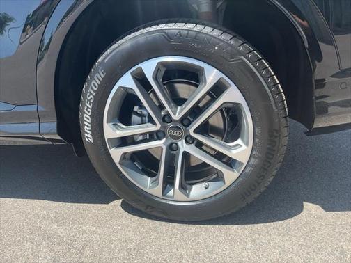 2025 Audi Q5 Premium Plus