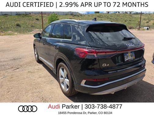 Mythos Black Metallic 2024 Audi Q4 e-tron Prestige