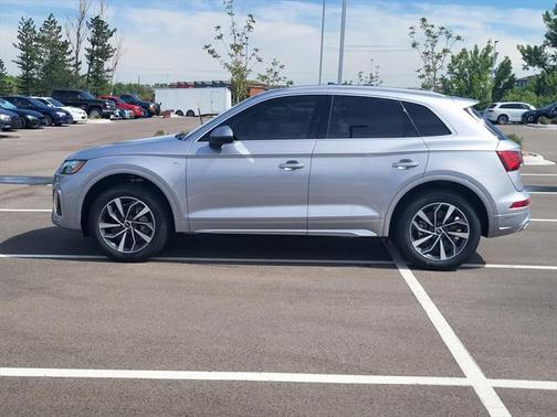 2023 Audi Q5 45 S line Premium Plus