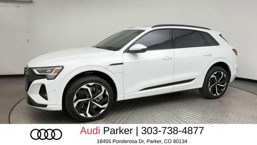 Glacier White Metallic 2024 Audi Q8 e-tron Premium Plus
