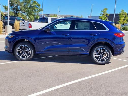2025 Audi Q5 Premium TFSI quattro S tronic