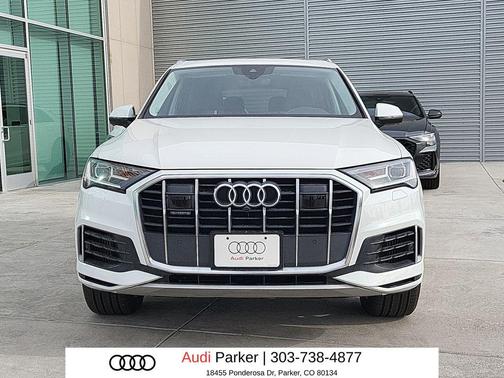 Carrara White 2022 Audi Q7 55 Premium Plus