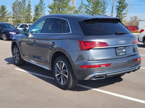 2022 Audi Q5 45 S line Premium