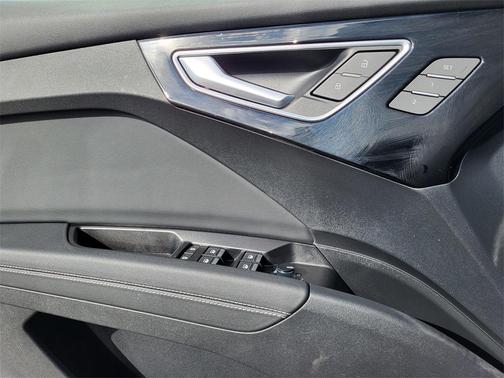 2024 Audi Q4 e-tron Premium 50 quattro