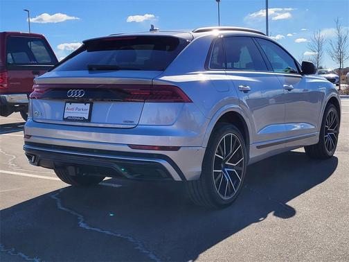 2020 Audi Q8 55 Premium Plus