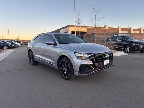 2020 Audi Q8 55 Premium Plus