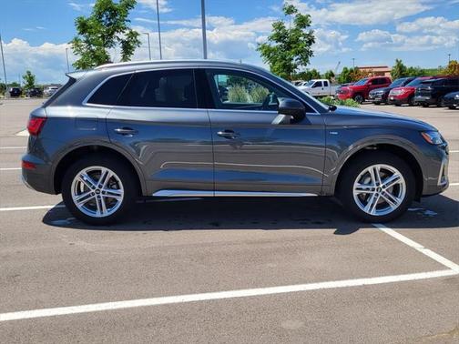 2024 Audi Q5 e 55 S line Premium Plus