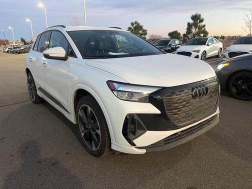 2024 Audi Q4 e-tron Premium 50 quattro