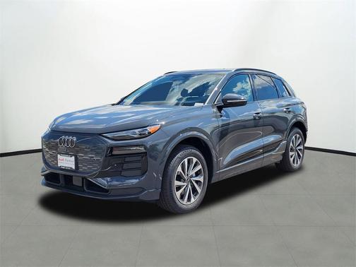 2025 Audi Q6 e-tron Premium quattro