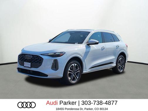 Glacier White Metallic 2025 Audi Q5 Premium TFSI quattro S tronic