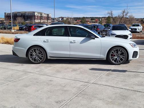 2023 Audi S4 Premium Plus TFSI quattro Tiptronic