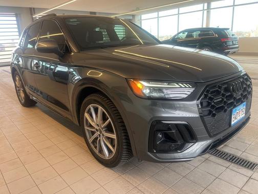 2025 Audi Q5 55 S line Prestige