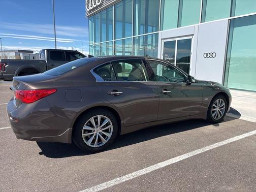 2017 INFINITI Q50 2.0T Premium