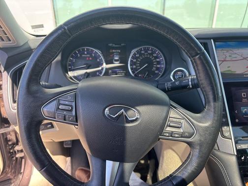 2017 INFINITI Q50 2.0T Premium