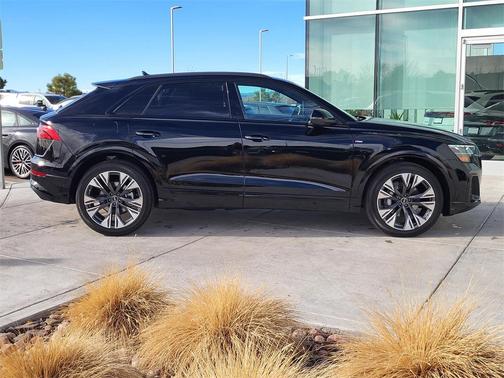 2026 Audi Q8 55 Prestige